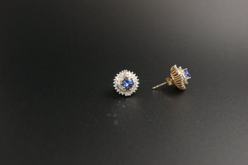 010-14ct Yellow Gold Tanzanite & Diamond Cluster Earrings
