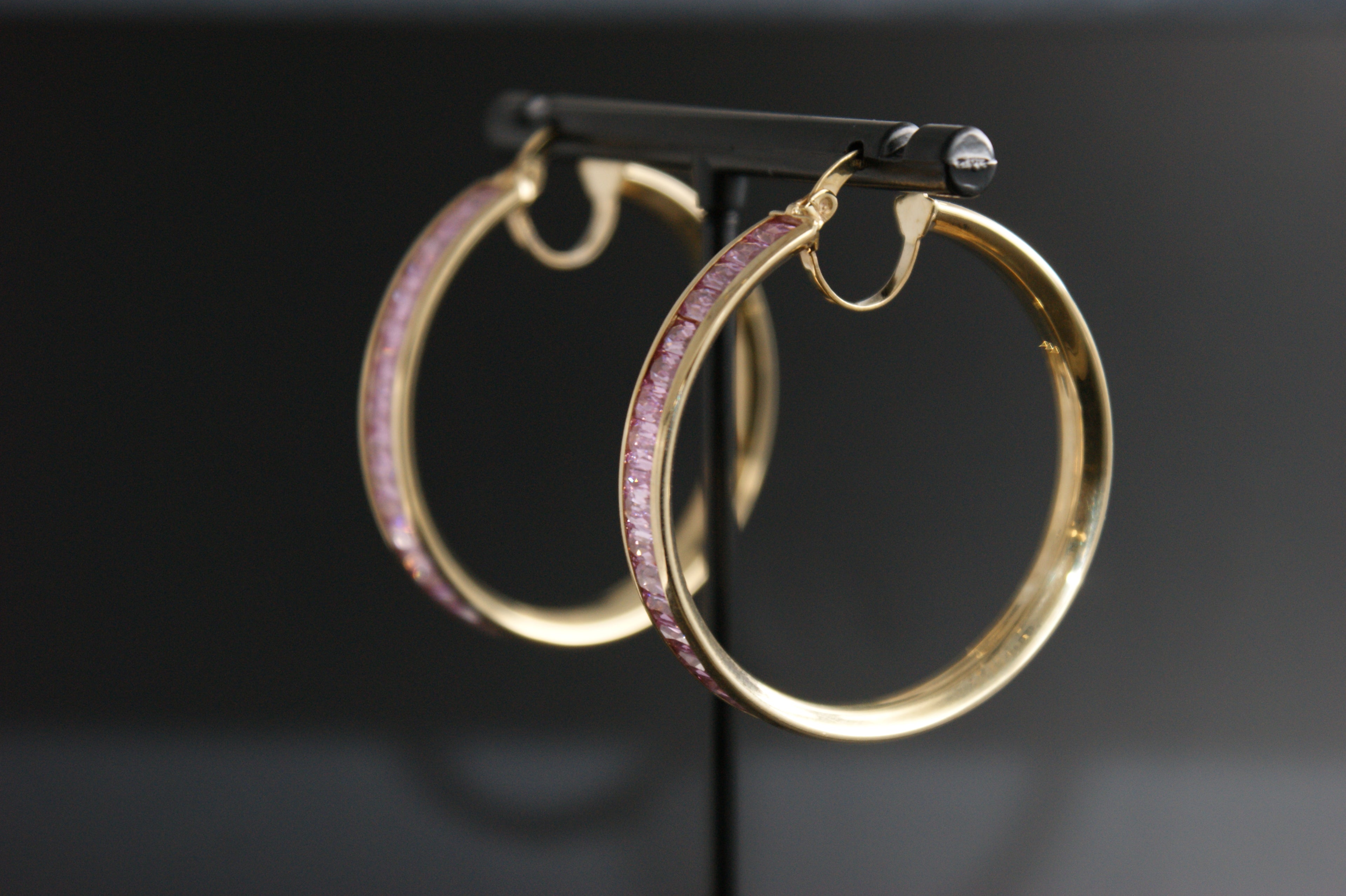 017-9ct Yellow Gold Pink Cubic Zirconia Earrings