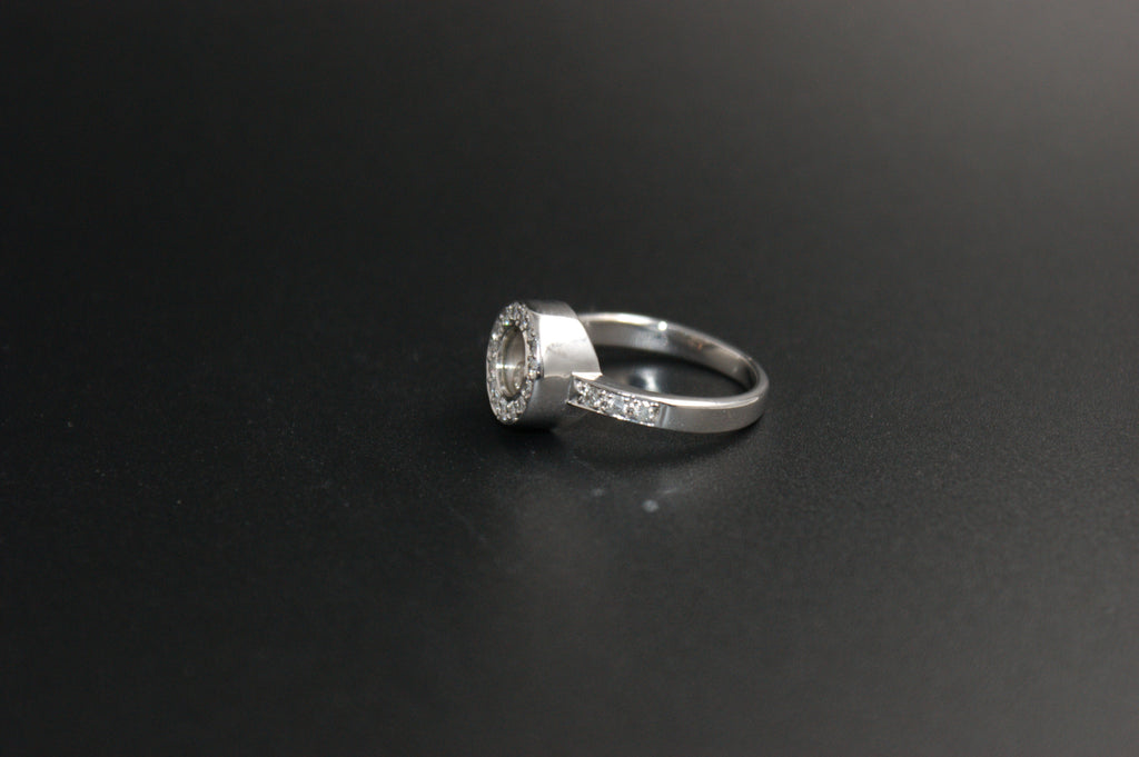 013-18t White Gold Floating/Moving Diamond Halo Ring