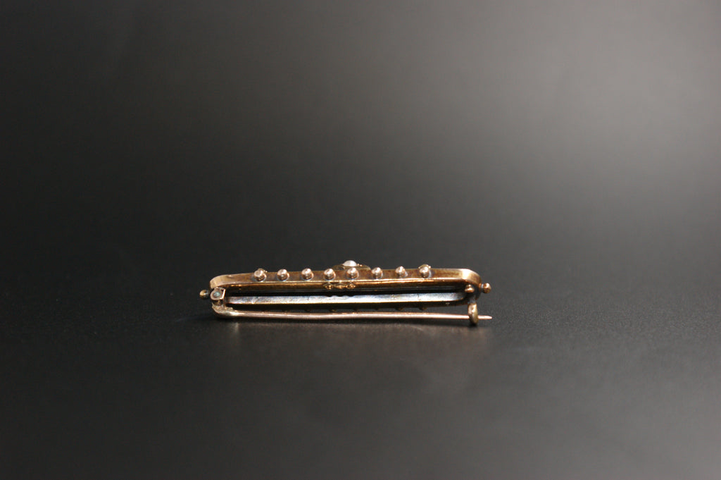 040-Victorian 15ct Gold Sapphire & Seed Pearl Etruscan Revival Bar Brooch.