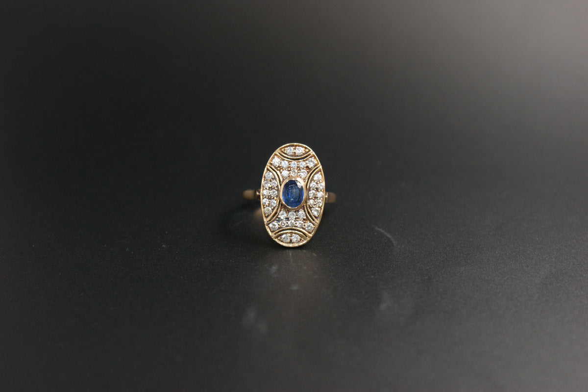 048-18ct Gold Sapphire & Diamond Art Deco Style Ring.