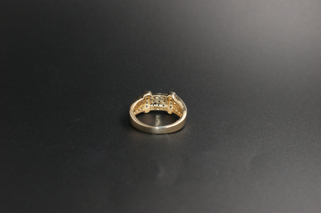 049- 9ct Alexandrite Stone Set Ring