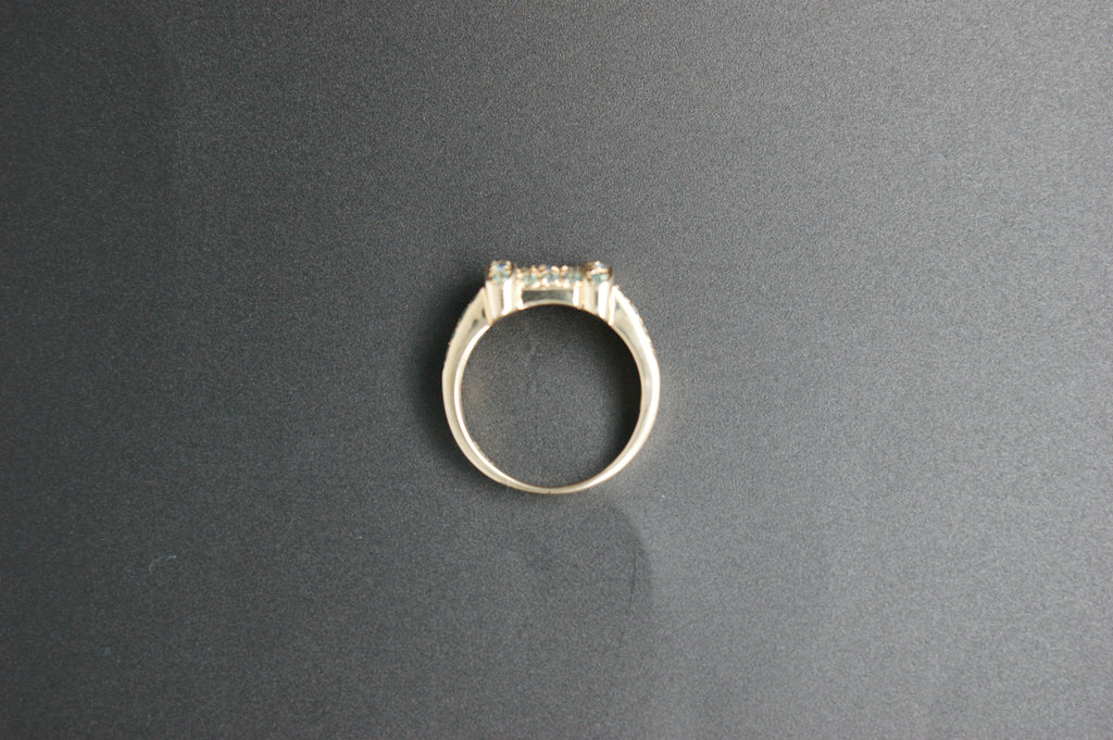 049- 9ct Alexandrite Stone Set Ring
