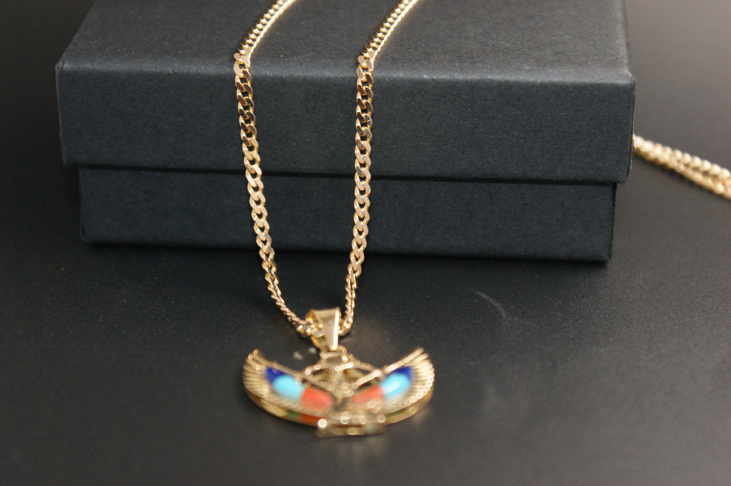 050- 14ct Gold Egyptian Goddess Isis Enamel Pendant & Chain Set