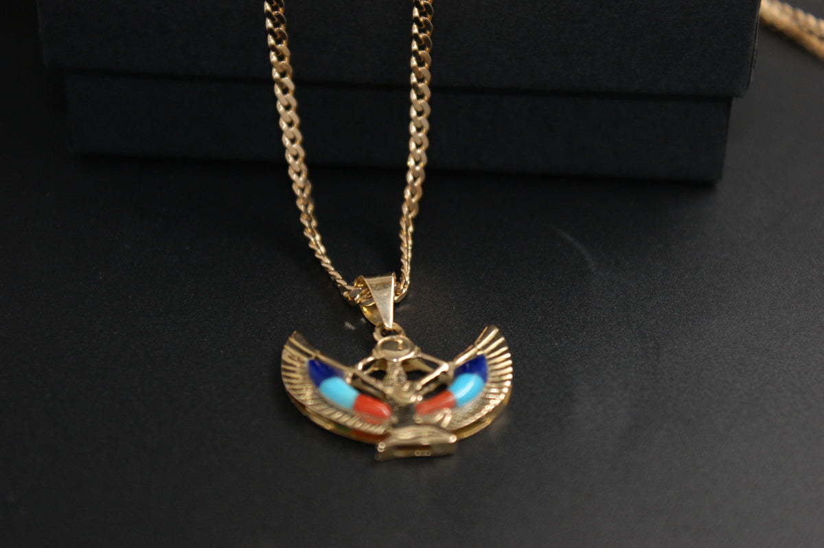 050- 14ct Gold Egyptian Goddess Isis Enamel Pendant & Chain Set