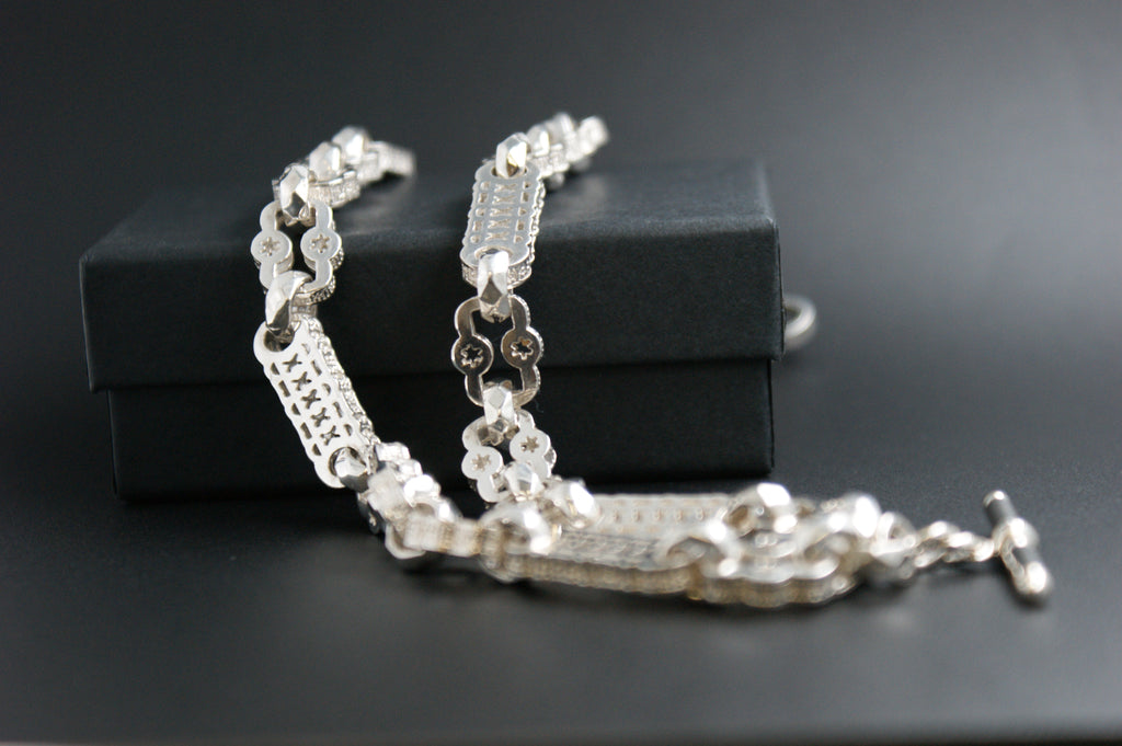052- Sterling Silver ''Stars and Bars'' Necklace