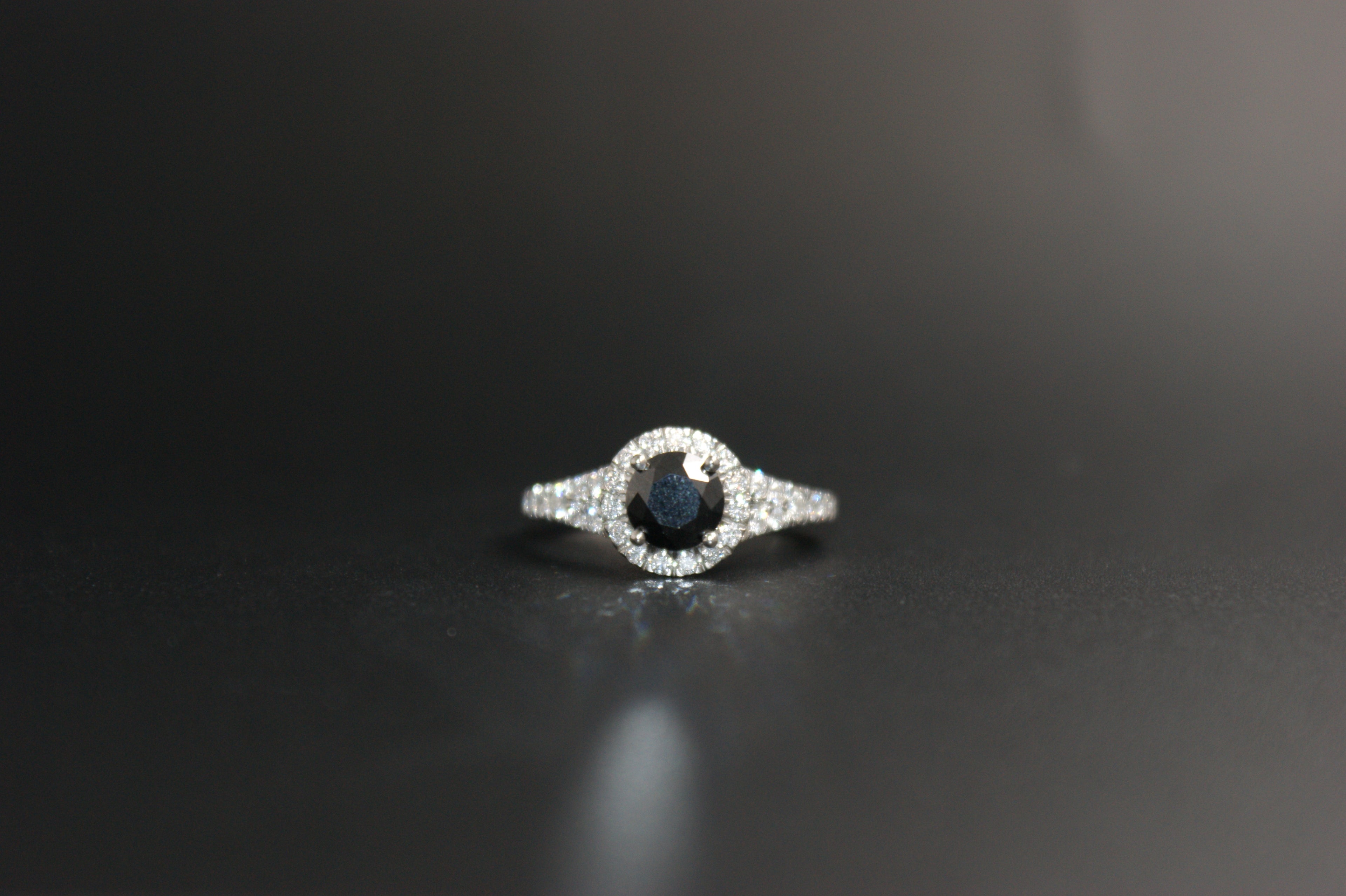 059- platinum white and black diamond ring