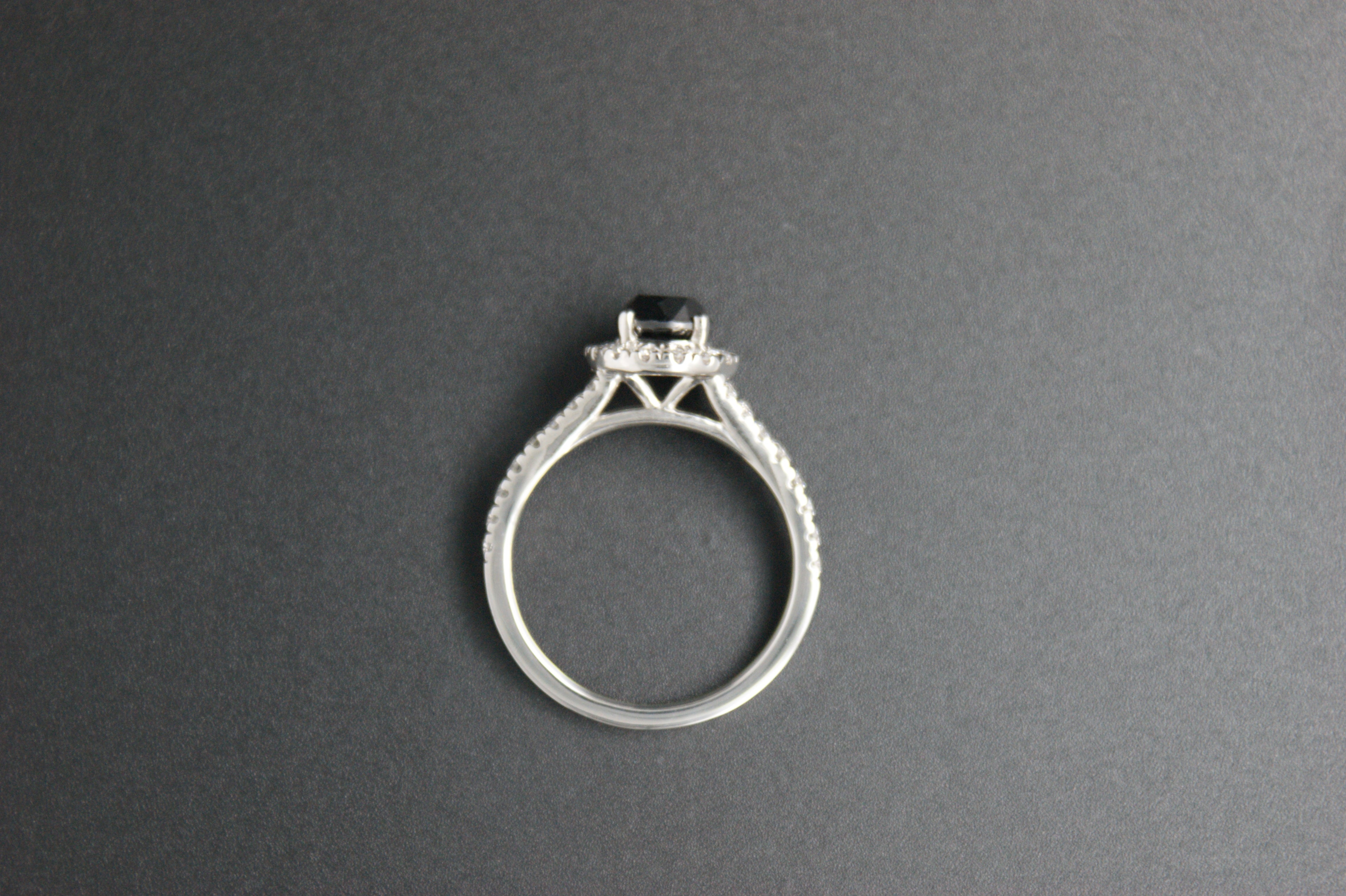 059- platinum white and black diamond ring