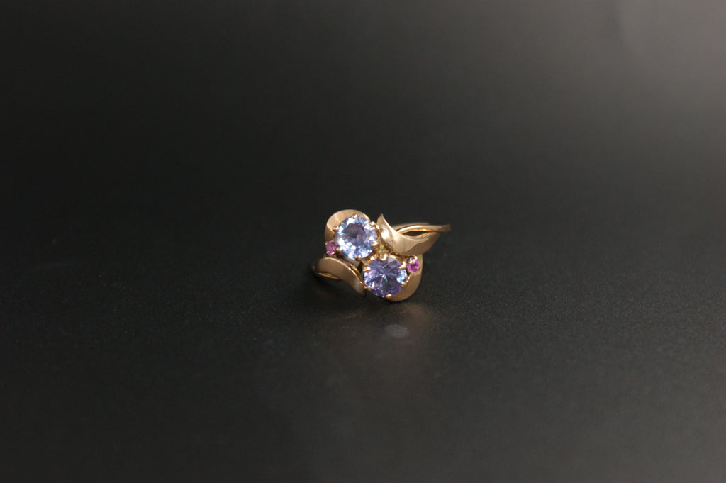 064- 18ct Yellow Gold Alexandrite & Ruby Ring