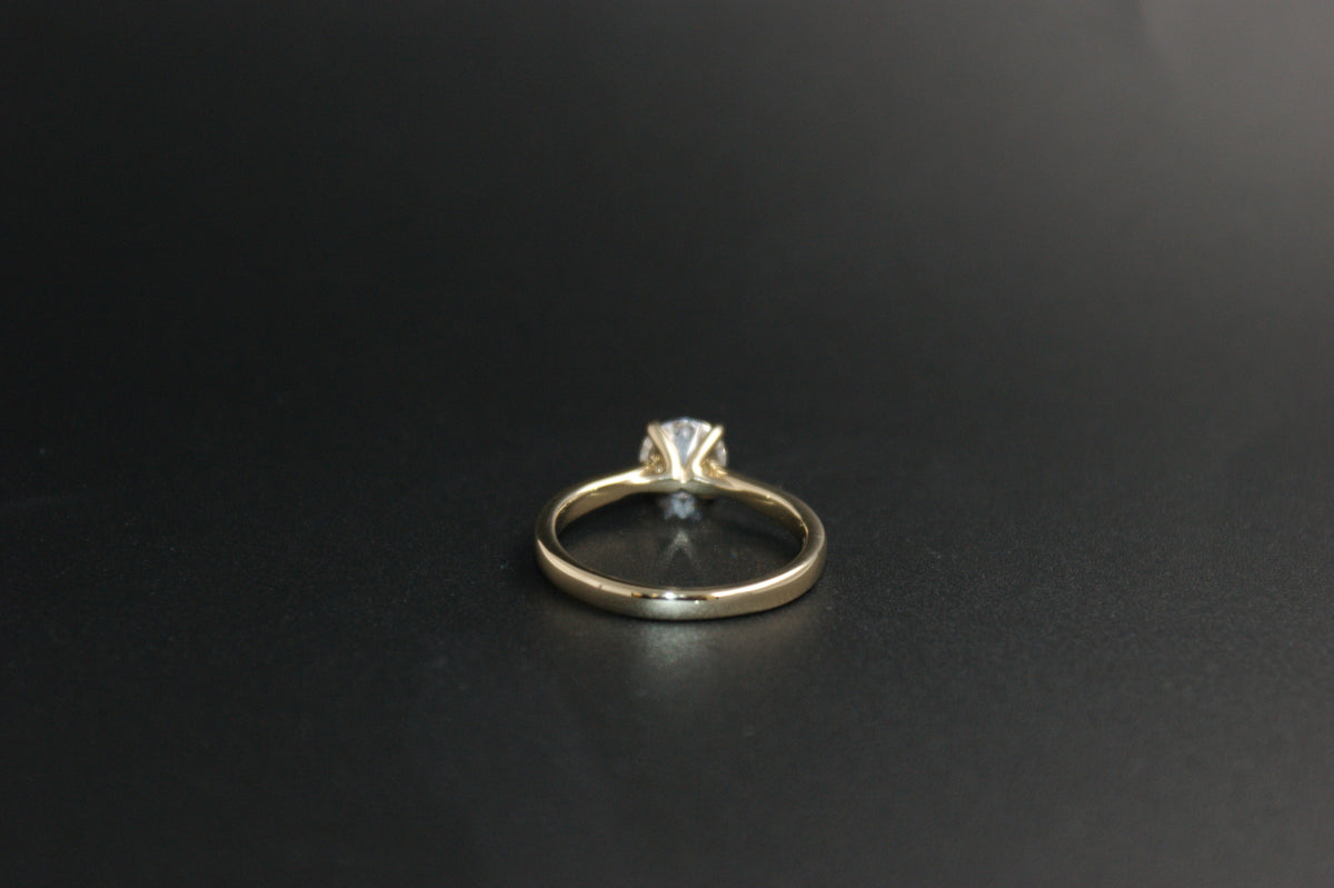 066-9ct Gold 1.00ct Lab-Grown Solitaire Diamond Ring