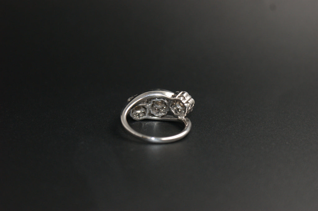 068-18ct White Gold Triple Cluster Diamond Ring