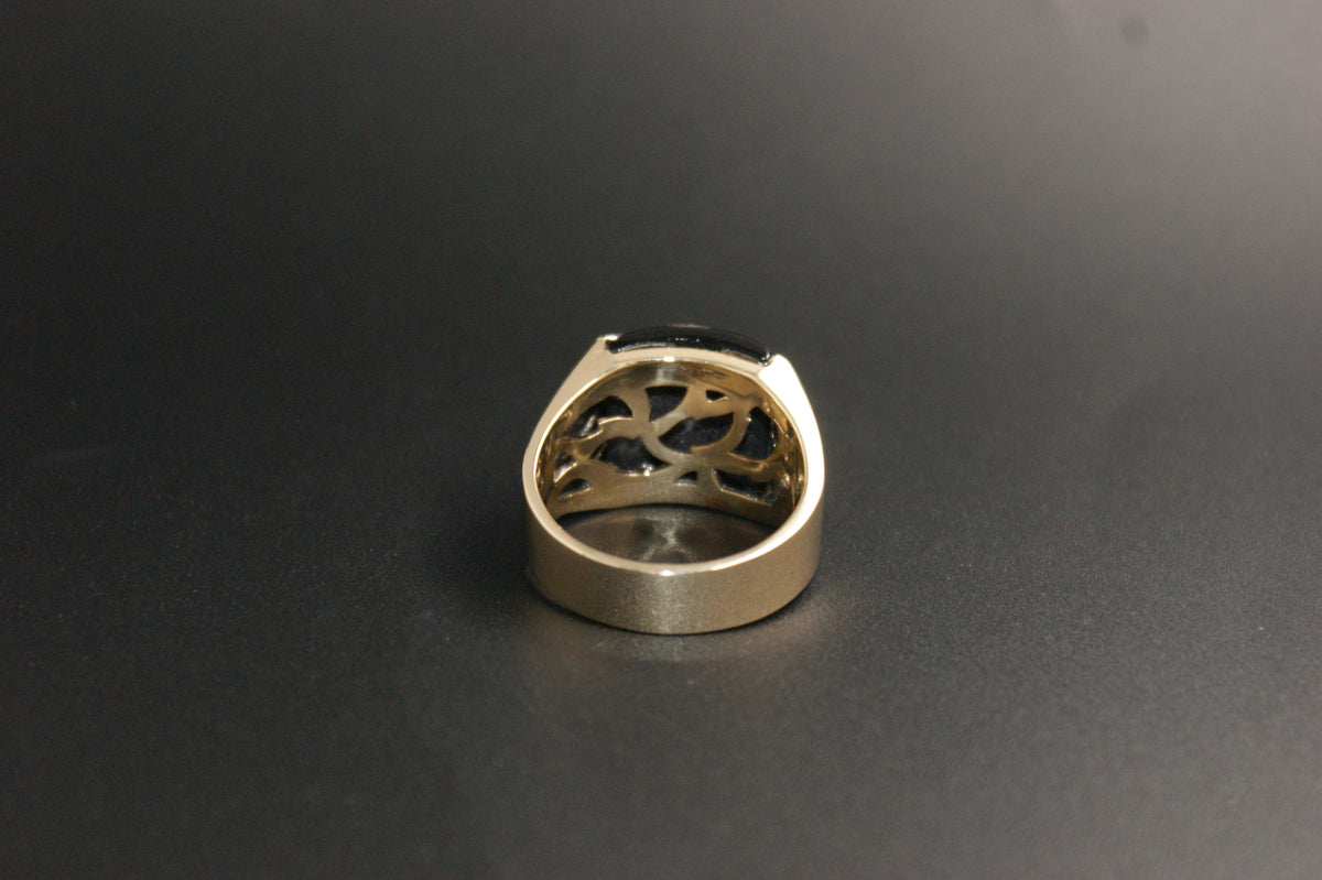 071- 14ct Multi-Tone Gold Men's Eagle Signet Ring
