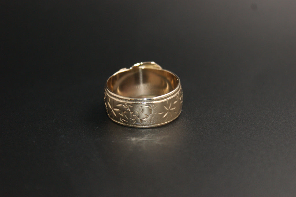 073-9ct Yellow Gold Hand-Engraved Buckle Ring
