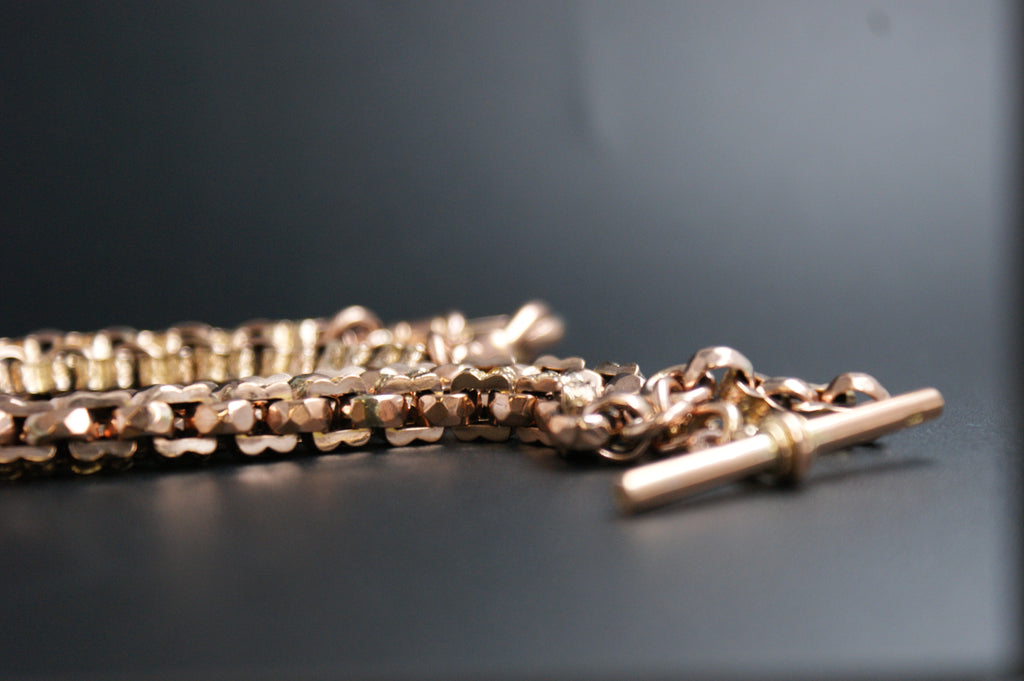 078-9ct Rose Gold Engraved Belcher Albert Chain.