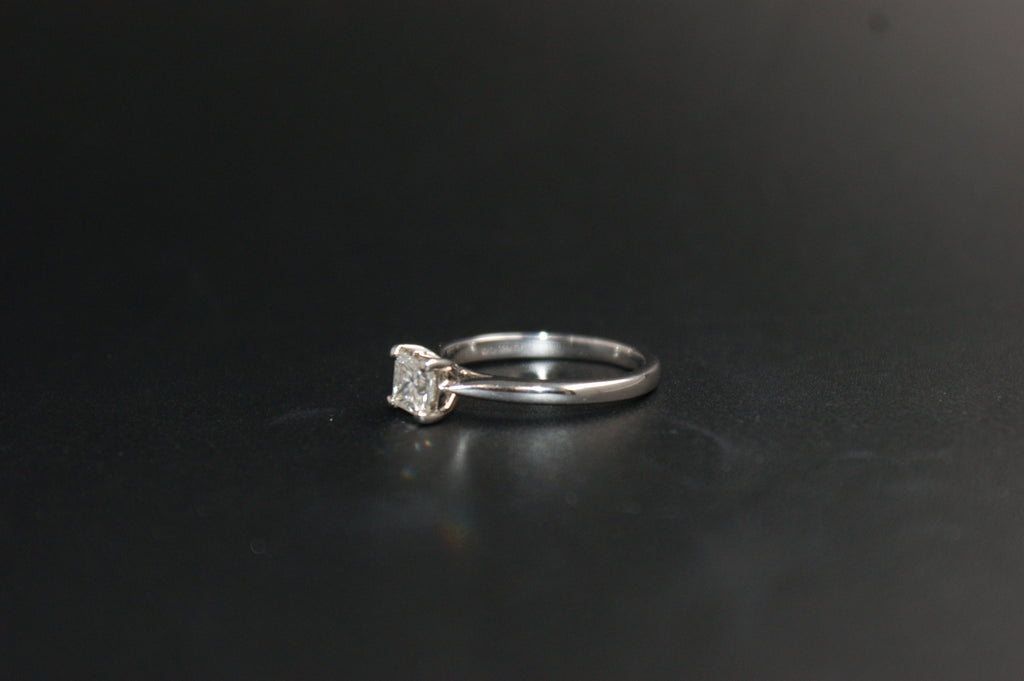 098-18ct White Gold 0.51ct Princess Cut Diamond Solitaire Ring