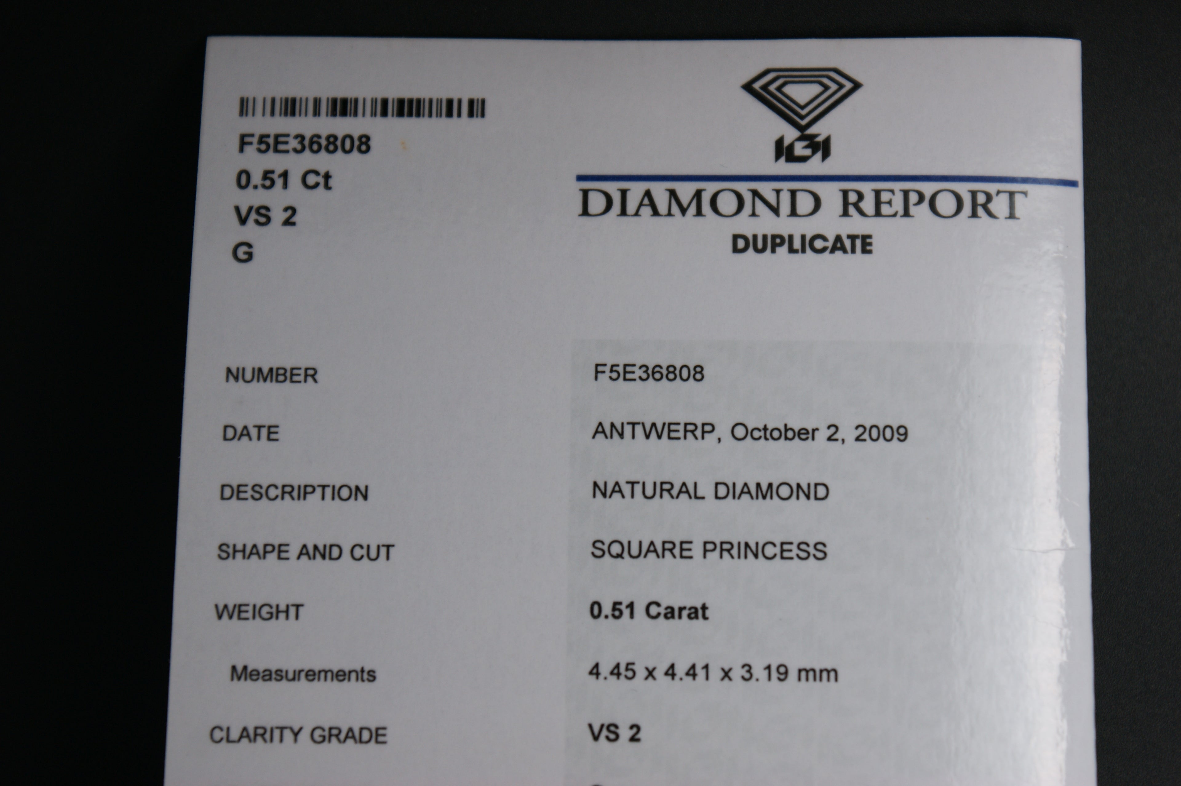098-18ct White Gold 0.51ct Princess Cut Diamond Solitaire Ring
