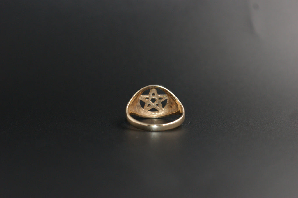 099- 9ct Pentagram Signet Ring