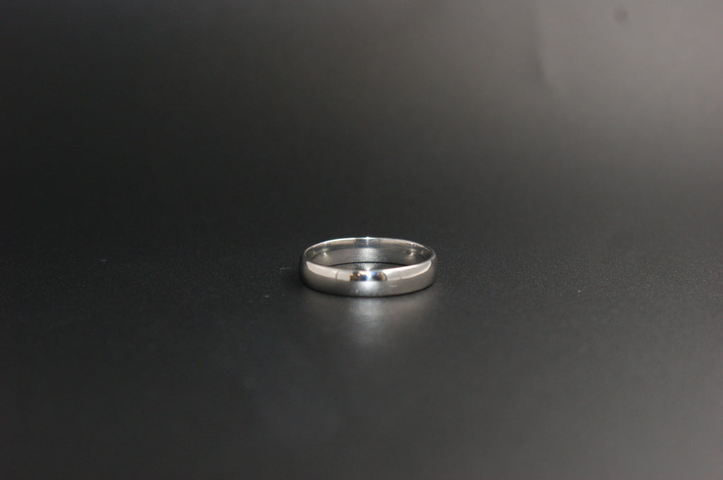 0105- Platinum Plain Court Wedding Band