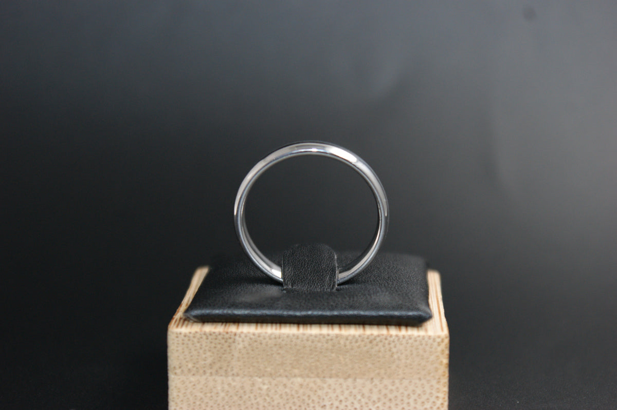 0107- 18ct White Gold Plain Court Wedding Ring