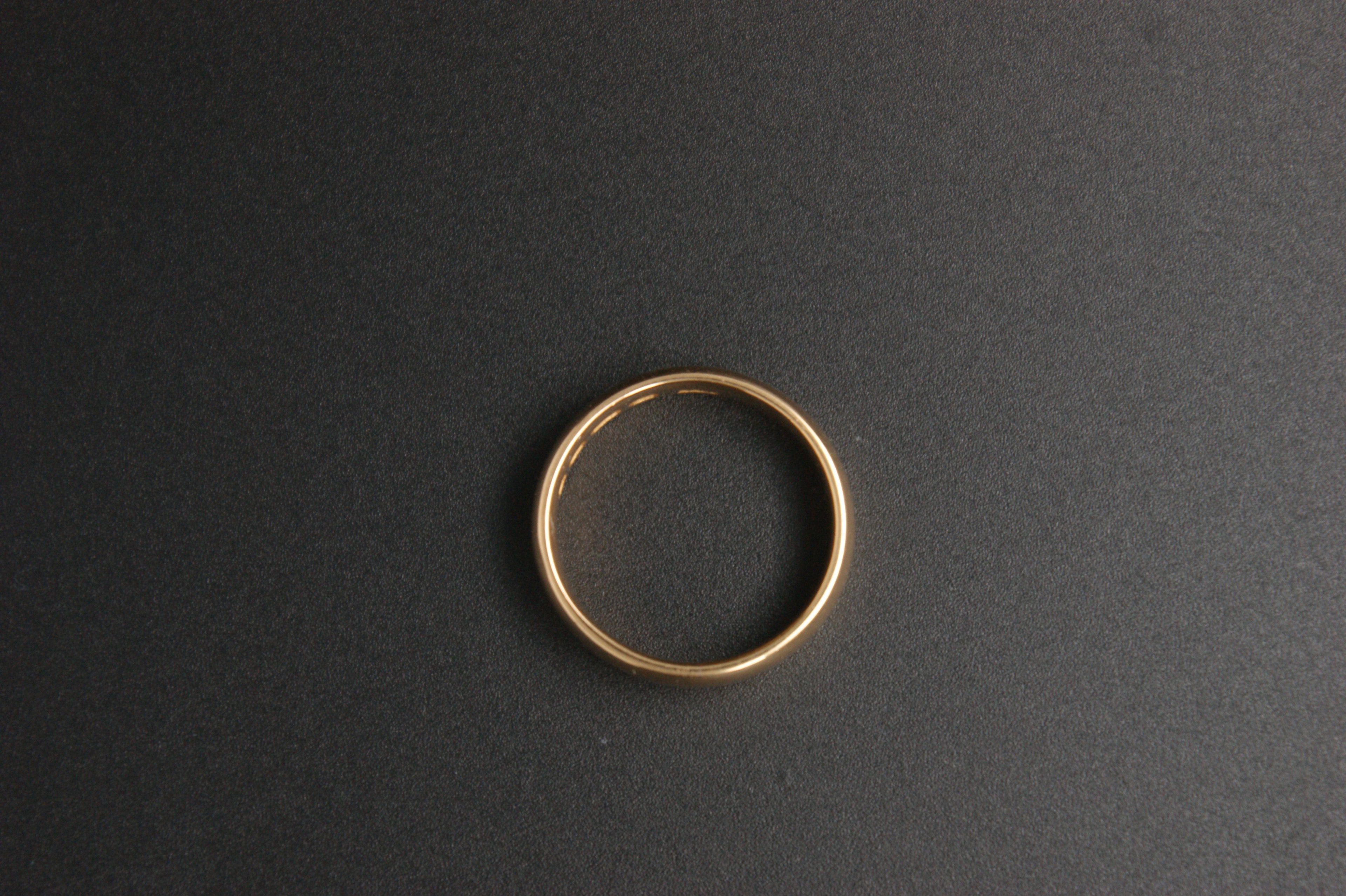 0109-22ct Gold Plain Court Wedding Ring