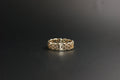 0111- 9ct Celtic band.