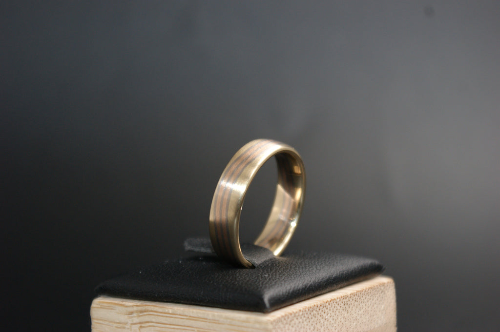 0118- 18ct satin finish wedding band.