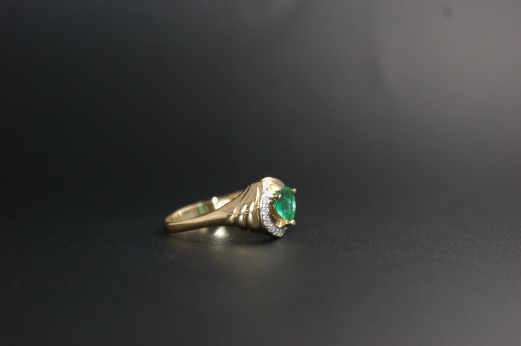 0132-18ct Gold Pear-Cut Emerald and Diamond Ring
