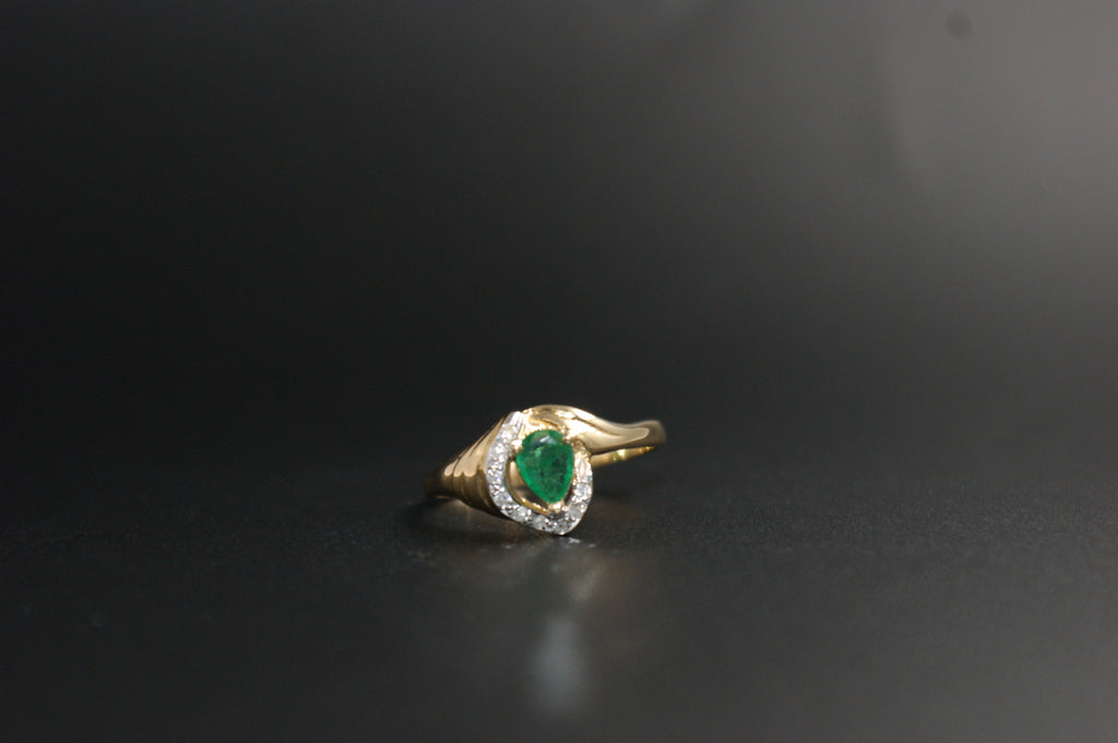 0132-18ct Gold Pear-Cut Emerald and Diamond Ring