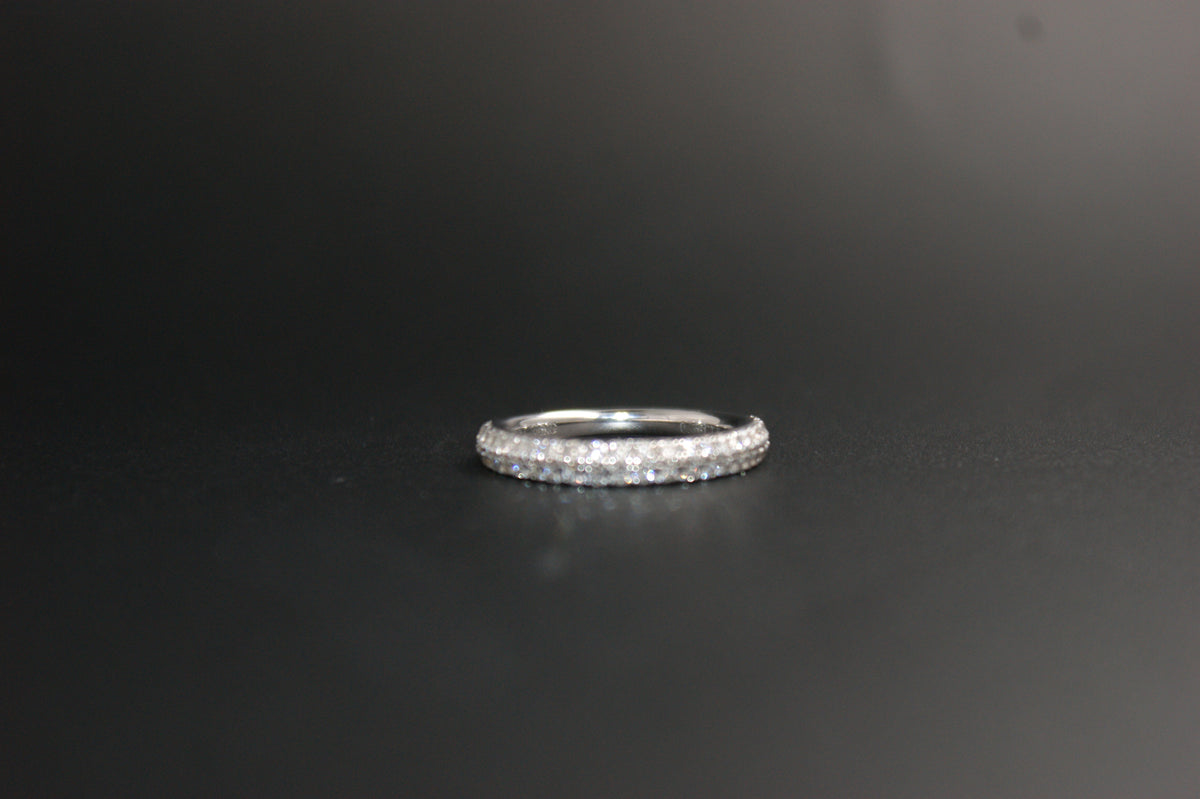 0137-18ct White Gold Vera Wang 0.38ct Diamond Double-Row Band Ring