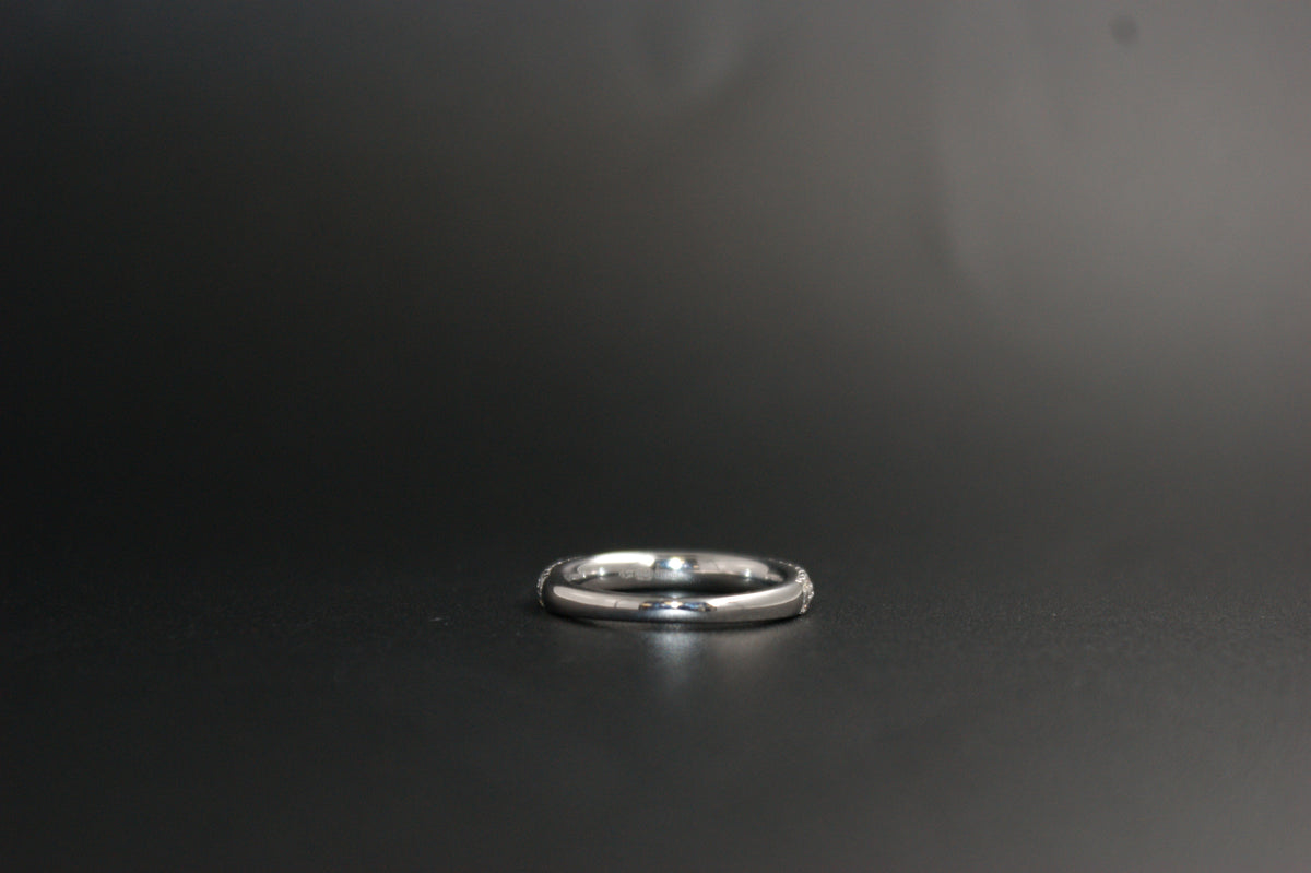 0137-18ct White Gold Vera Wang 0.38ct Diamond Double-Row Band Ring