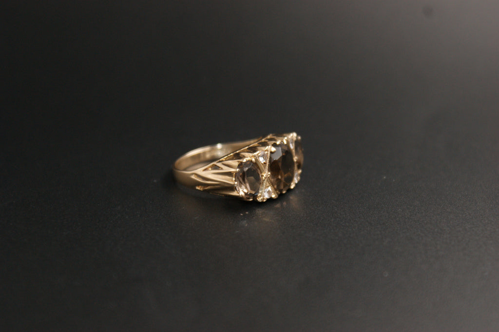 0146- 9ct Gold Smoky Quartz and Cubic Zirconia Ring.