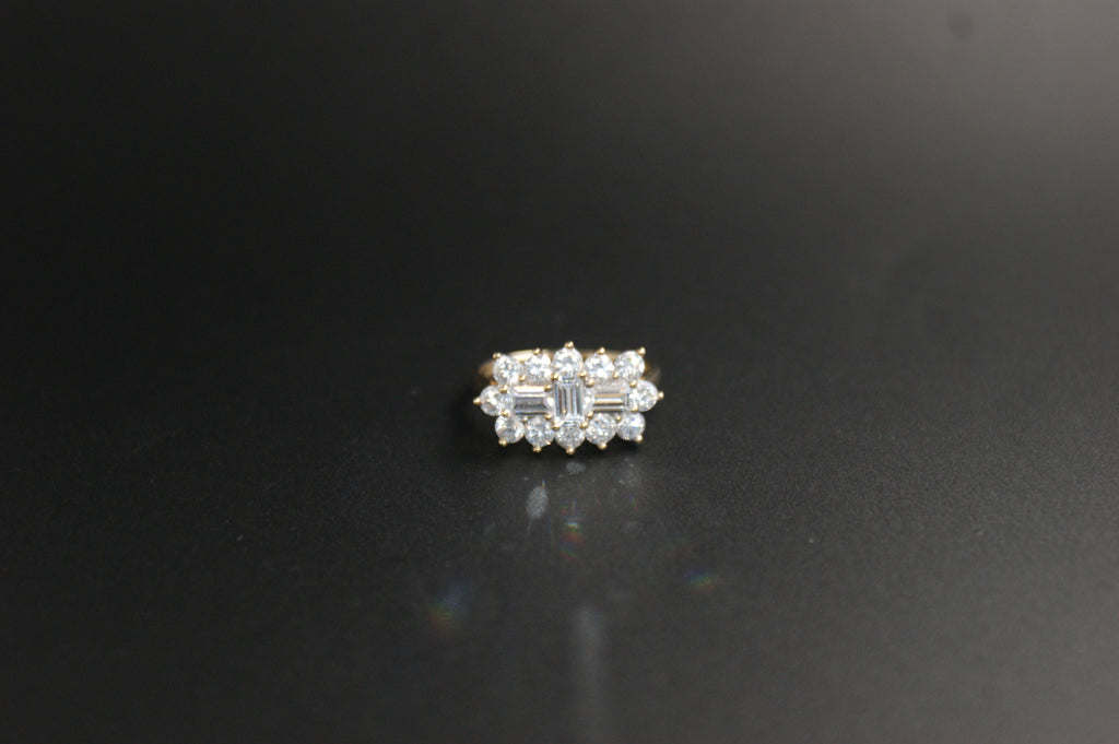 0152-9ct Gold Cubic Zirconia Baguette & Round Cluster Ring