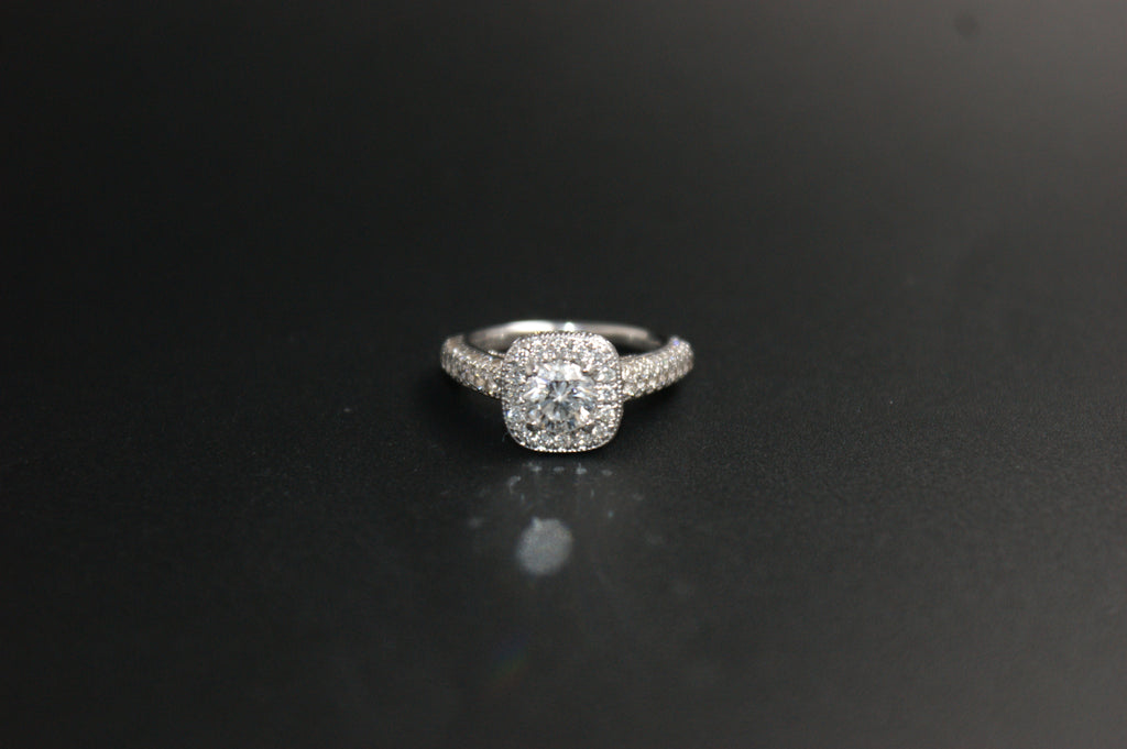 0154-18ct White Gold Vera Wang LOVE 1.70ct Diamond and Sapphire Ring