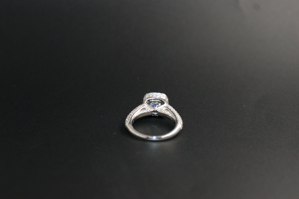 0154-18ct White Gold Vera Wang LOVE 1.70ct Diamond and Sapphire Ring