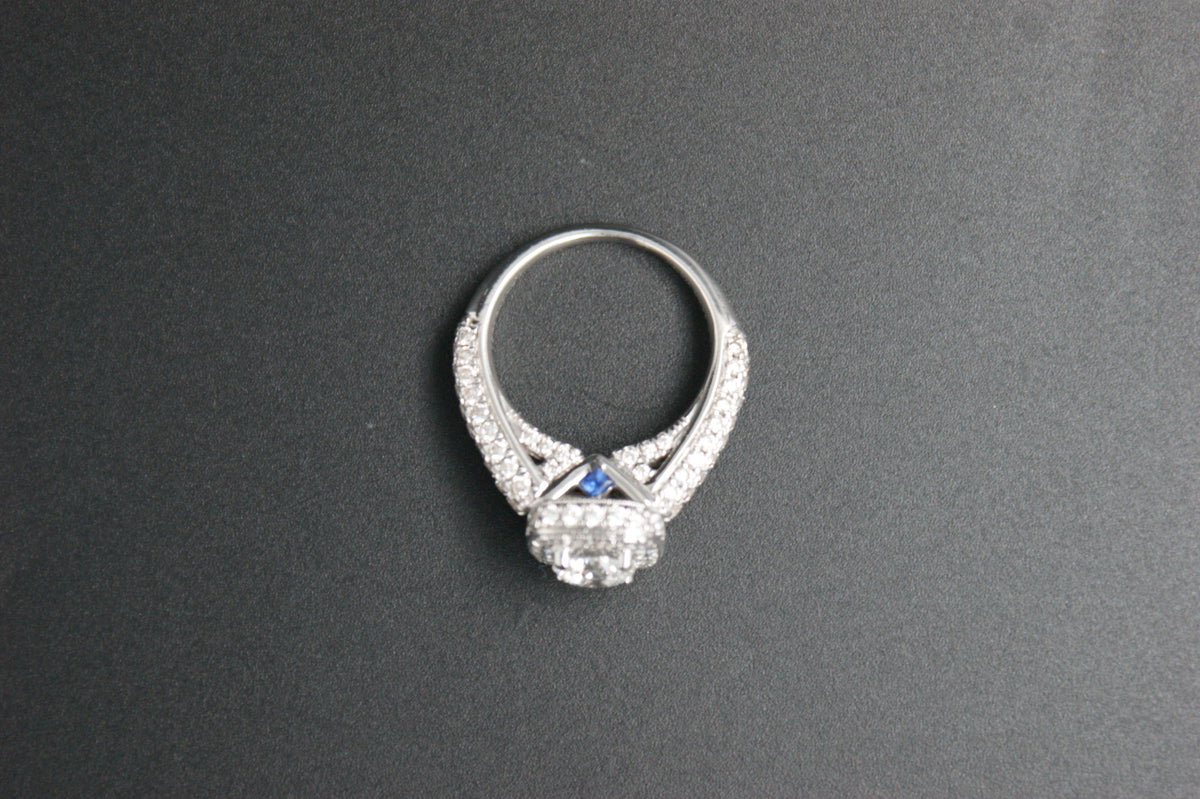 0154-18ct White Gold Vera Wang LOVE 1.70ct Diamond and Sapphire Ring