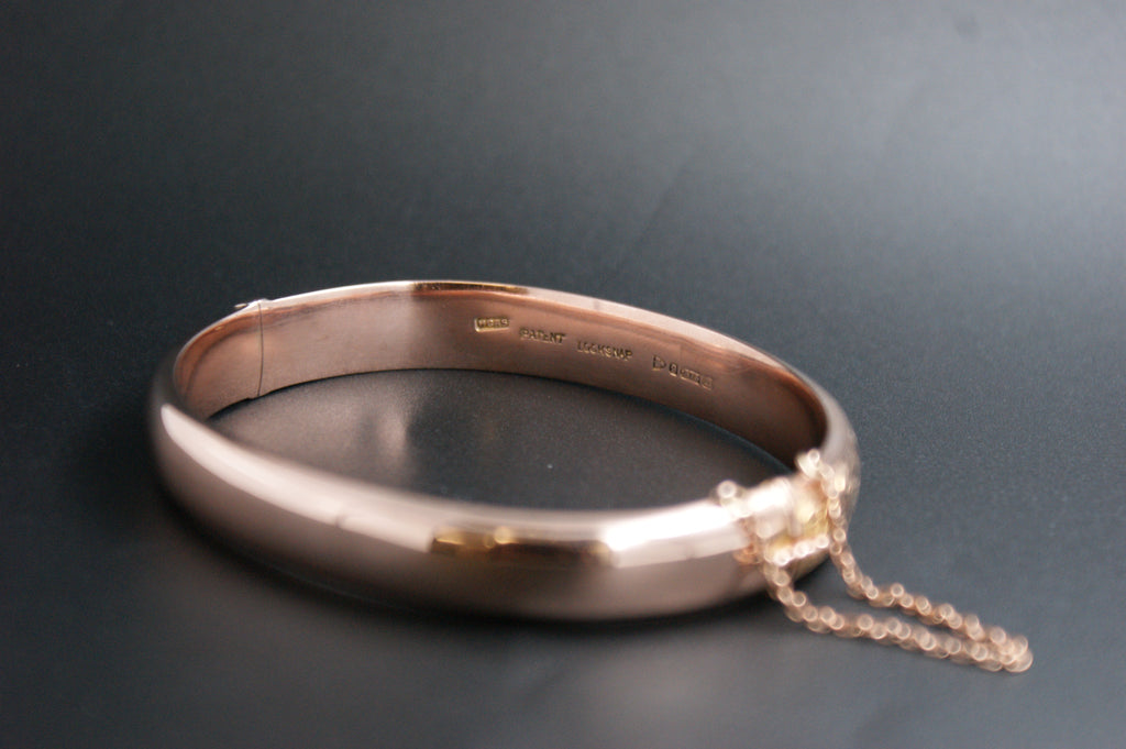 0172- 9ct Rose Gold Floral Bangle
