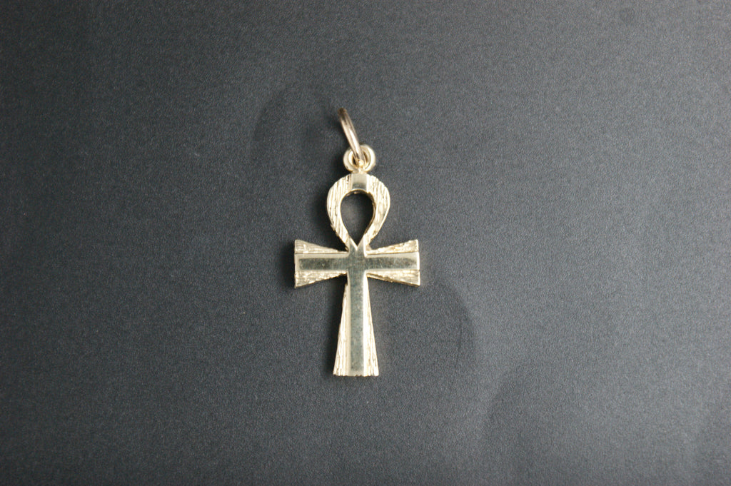 0180-9ct Yellow gold Textured Ankh Cross Pendant