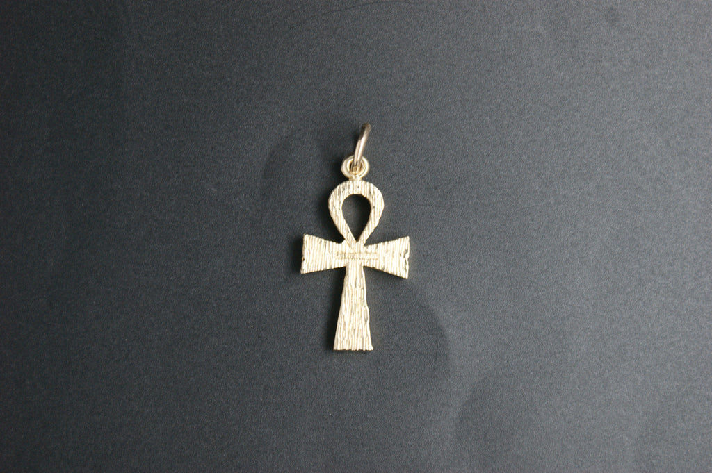 0180-9ct Yellow gold Textured Ankh Cross Pendant