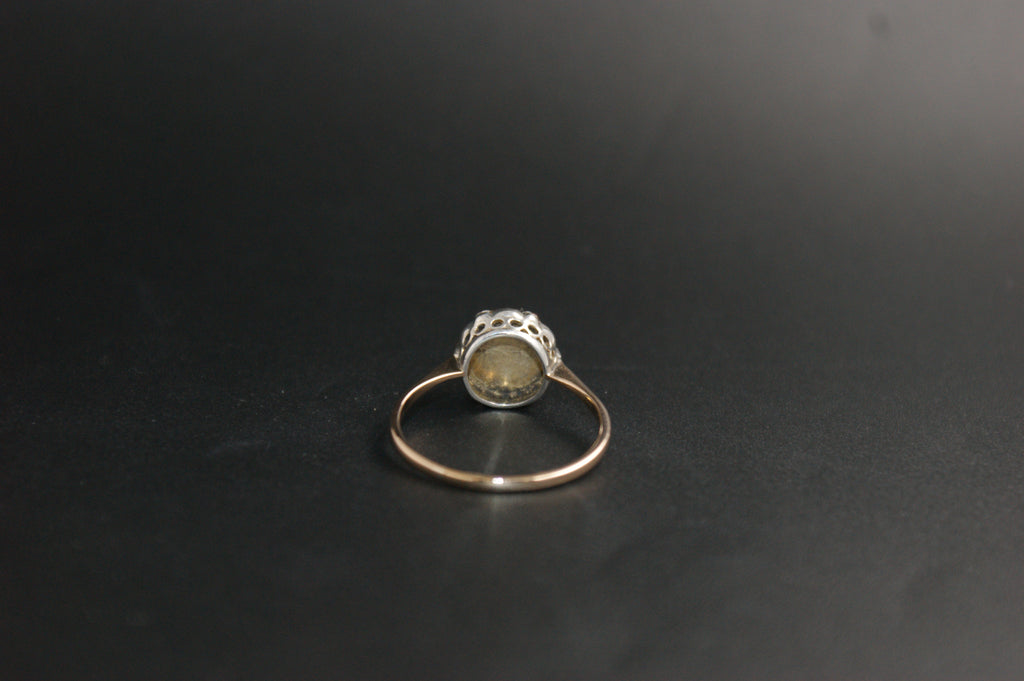 0184- 9ct Gold and Silver Multi-Stone Opal and Garnet Ring