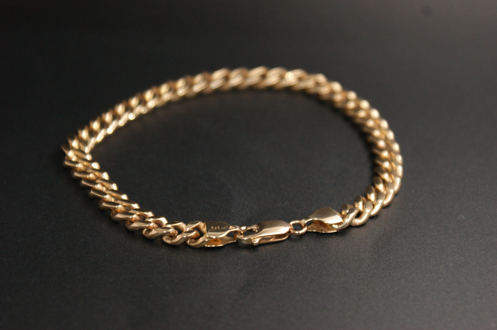 0190- 9ct Yellow gold 8-Inch Curb Bracelet