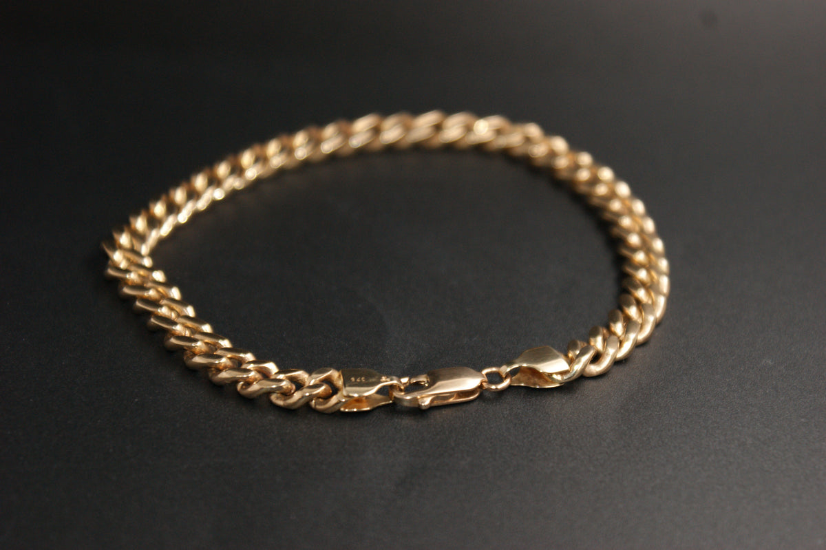 0190- 9ct Yellow gold 8-Inch Curb Bracelet