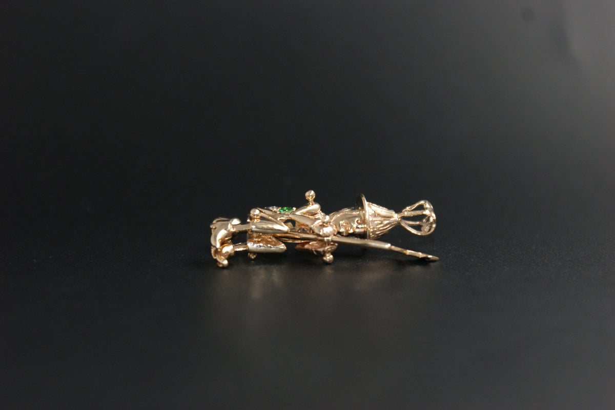 0193- 9ct Gold Witch Pendant
