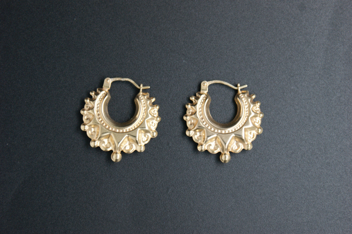 0196- 9ct Yellow Gold Ornate Creole Earrings