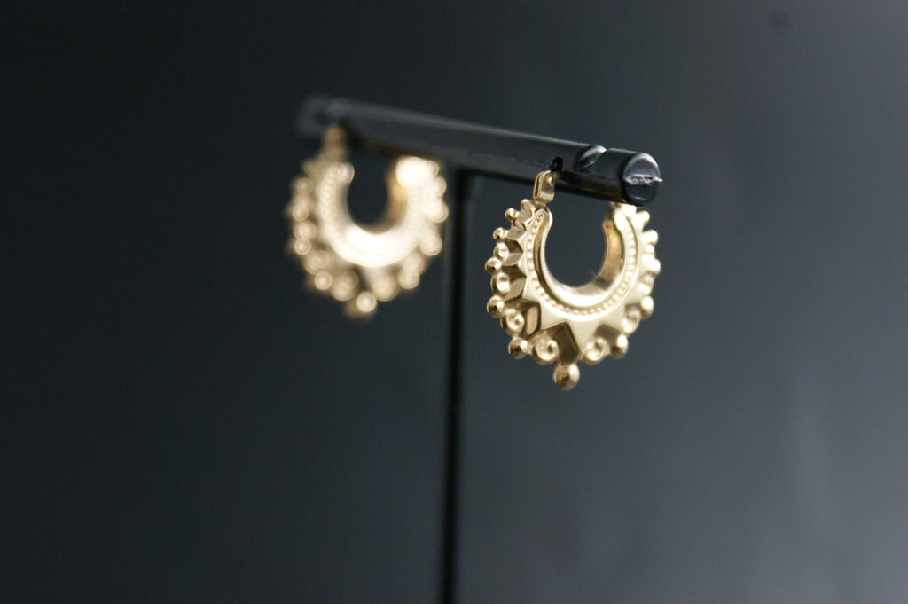 0196- 9ct Yellow Gold Ornate Creole Earrings