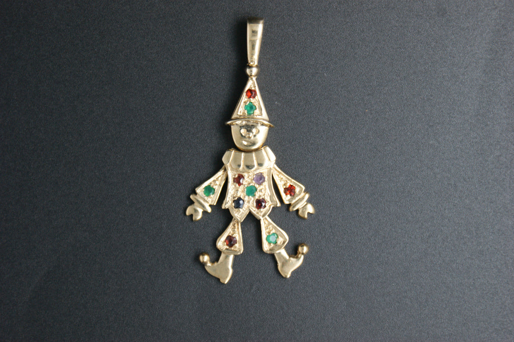 0199- 9ct Yellow Gold Jester Pendant