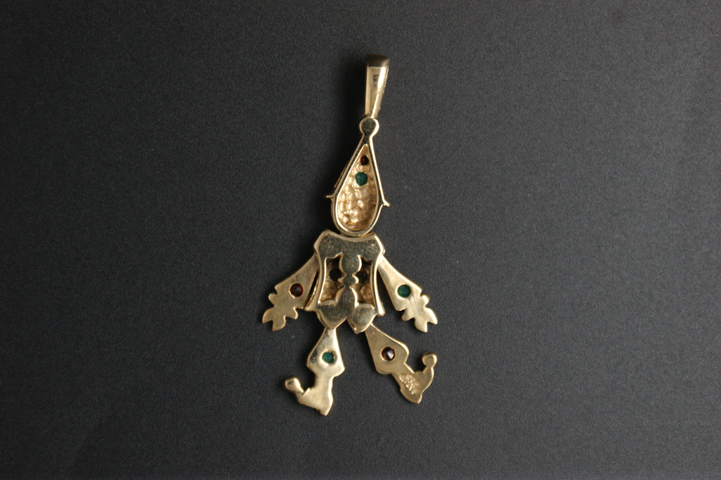 0199- 9ct Yellow Gold Jester Pendant