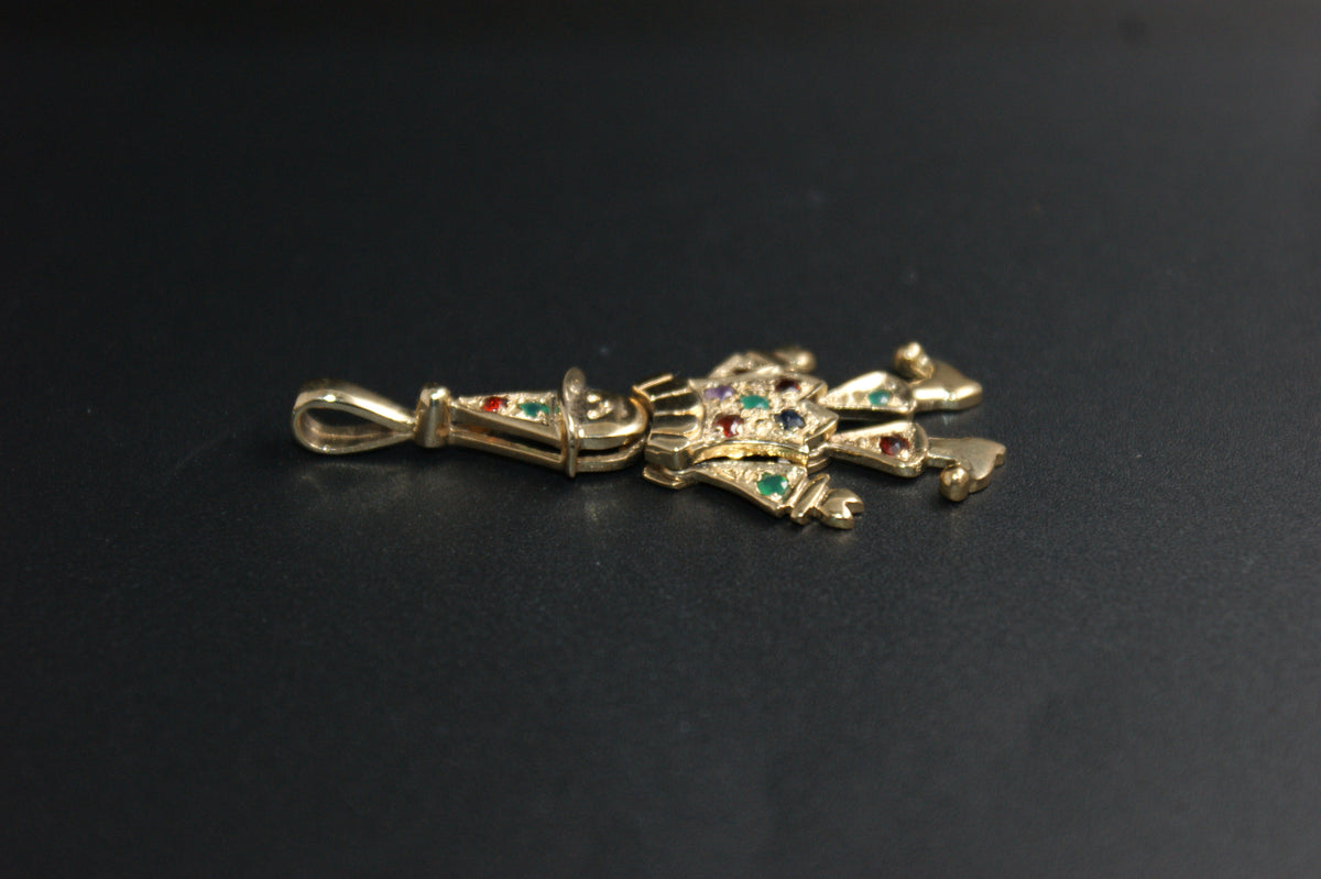 0199- 9ct Yellow Gold Jester Pendant