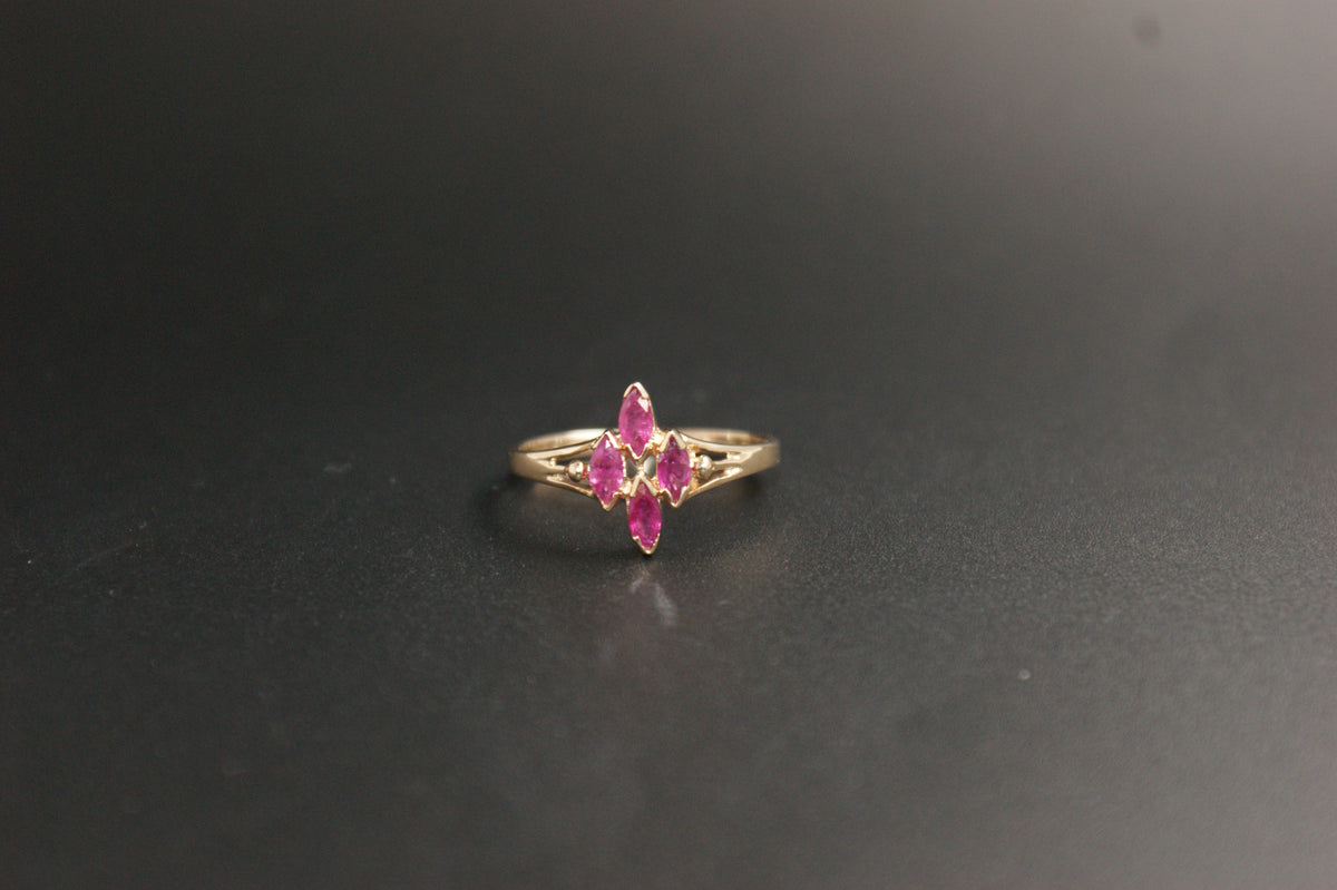 0201- 9ct Yellow Gold Marquise Ruby Ring