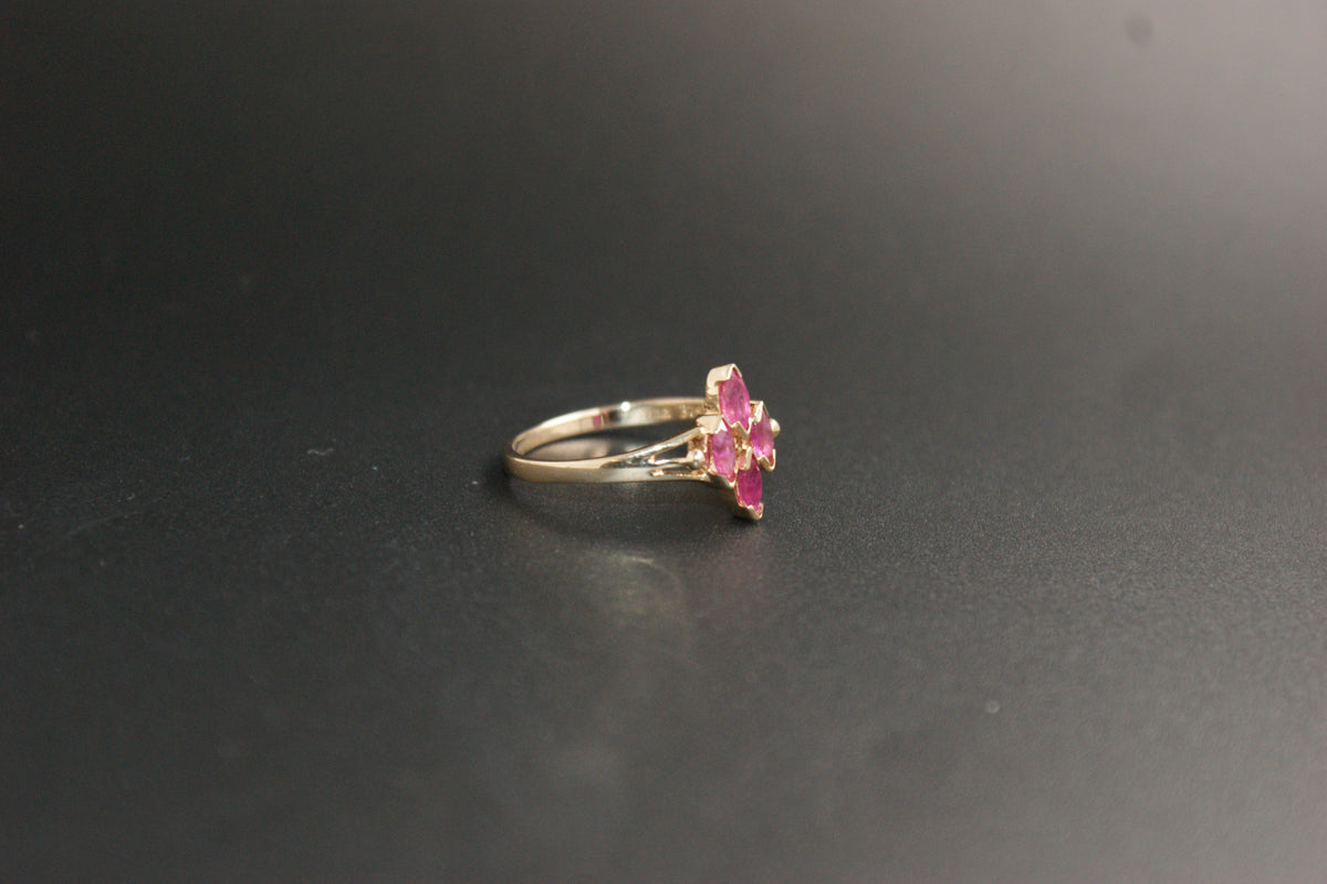 0201- 9ct Yellow Gold Marquise Ruby Ring