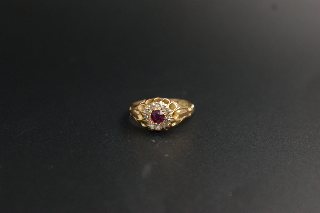 0207- 18ct Yellow Gold Ruby and Diamond Cluster Ring
